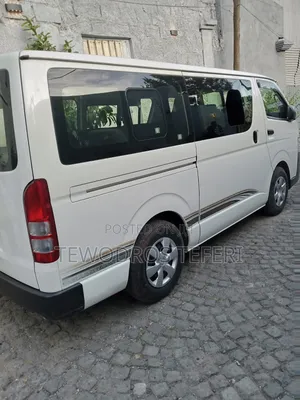Toyota HiAce 2024 White