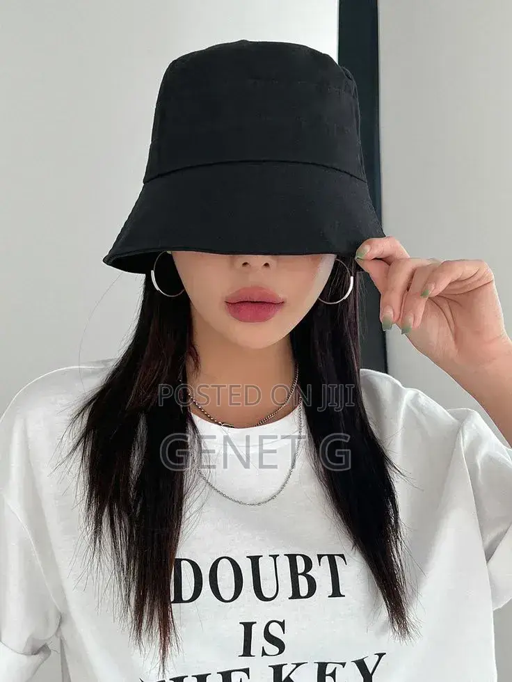 Simple Bucket Hat