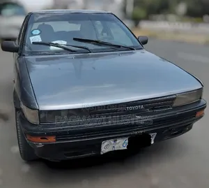 Toyota Corolla 1992 Gray