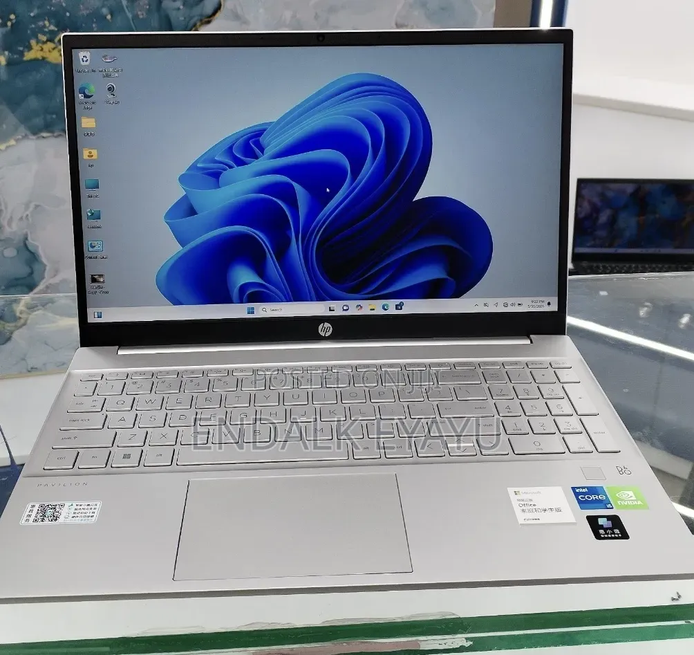 New Laptop HP Pavilion 15 16GB Intel Core i5 SSD 512GB