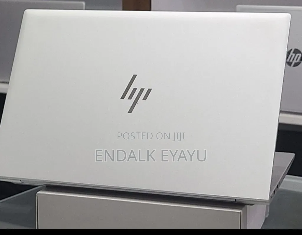 New Laptop HP EliteBook 840 G8 16GB Intel Core i7 SSD 512GB