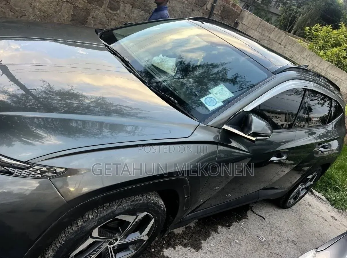 Hyundai Tucson 2022 Gray