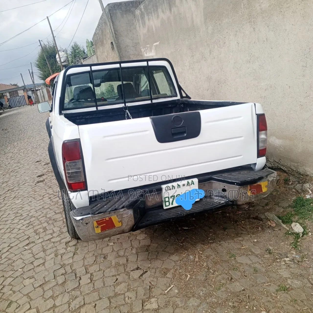 Nissan Hardbody 2000i 2006 White