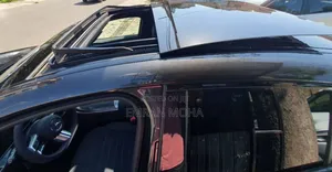 New Mercedes-Benz E400 2024 Black