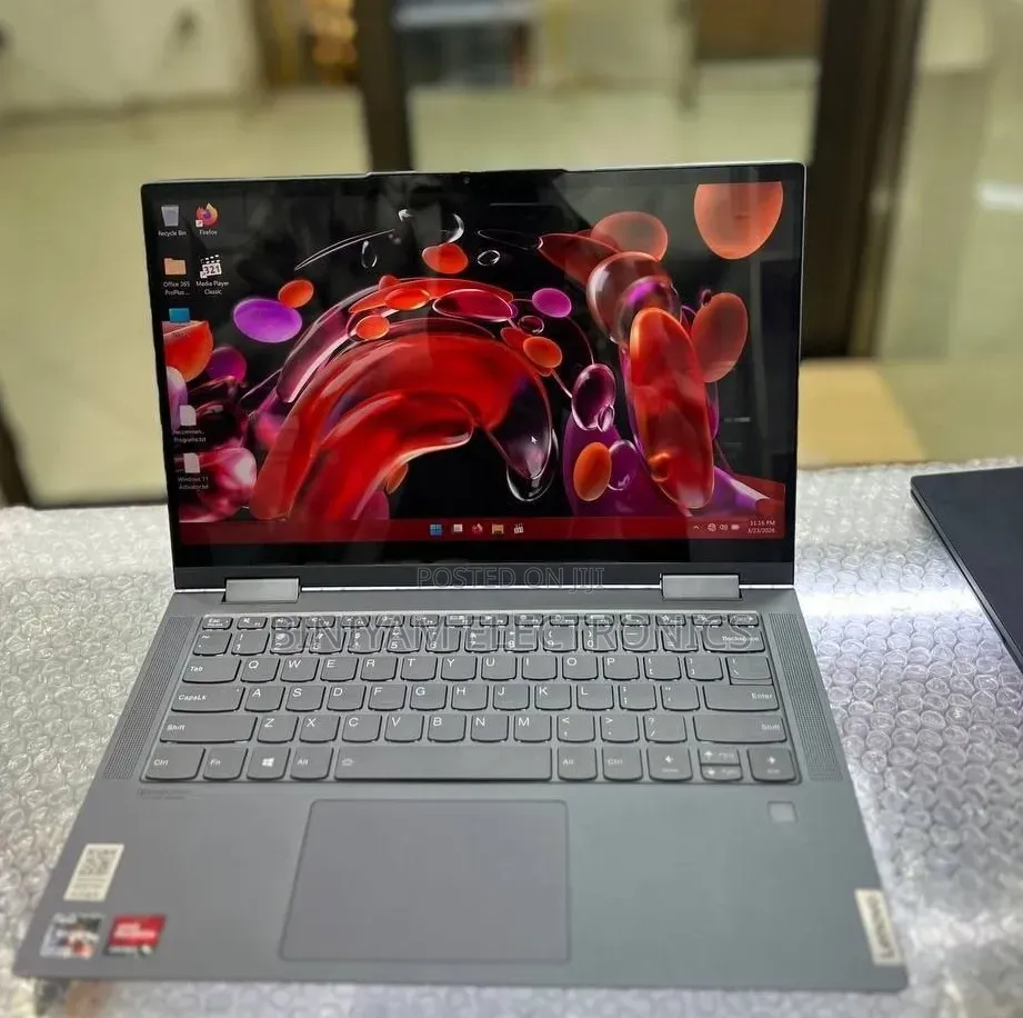New Laptop Lenovo Yoga 7i 16GB AMD Ryzen 7 SSD 512GB