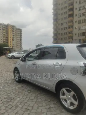 Toyota Yaris 1.0 C 2005 Silver