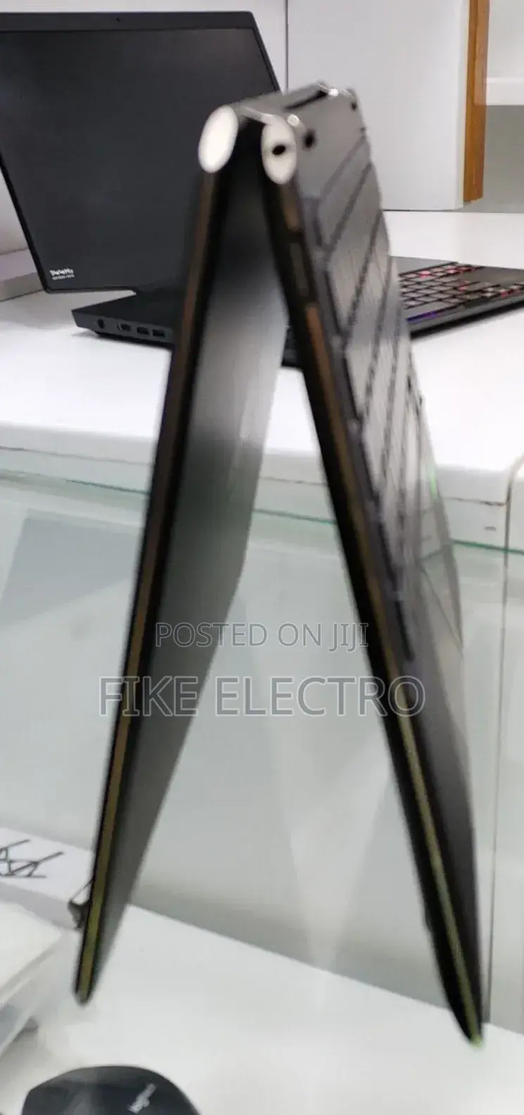 New Laptop HP Spectre X360 16GB Intel Core i7 SSD 1T