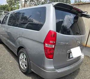Hyundai Starex 2021 Silver