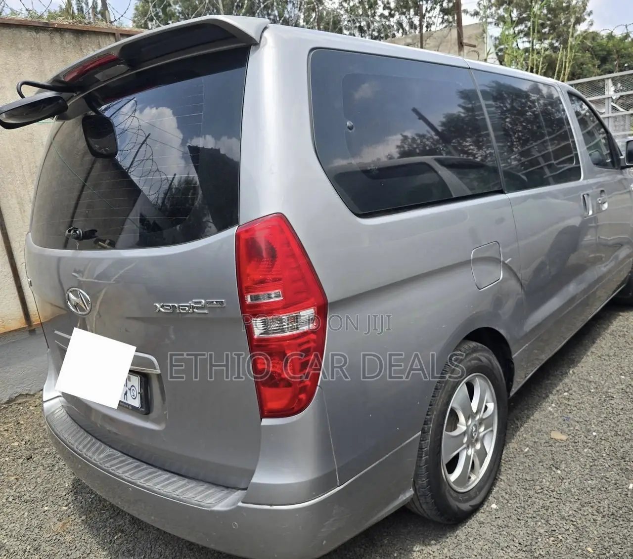 Hyundai Starex 2021 Silver