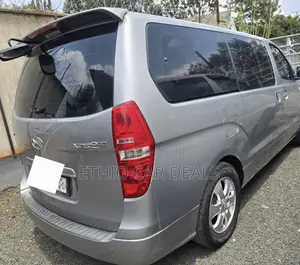 Hyundai Starex 2021 Silver