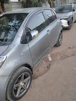 Toyota Yaris 1.0 2006 Silver