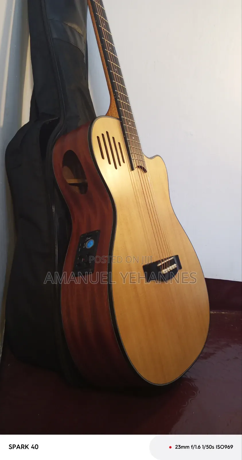 Smiger Lg-05 Semi Acoustic Guitar