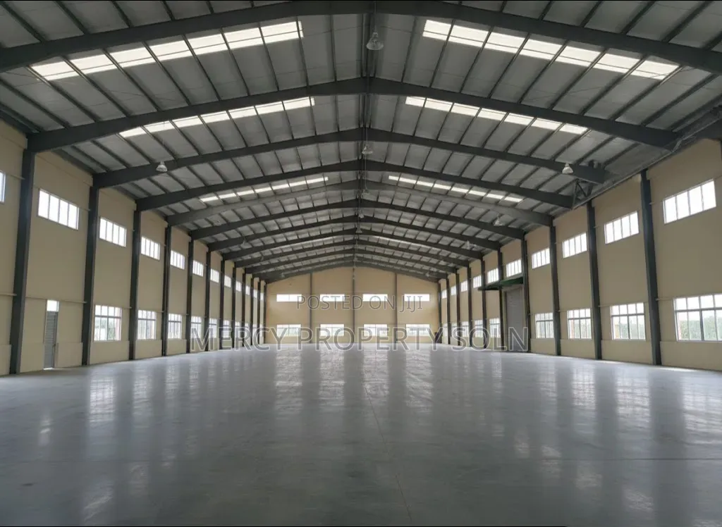 Warehouse for Rent Jacross Area With Sufficient Office Power Supply