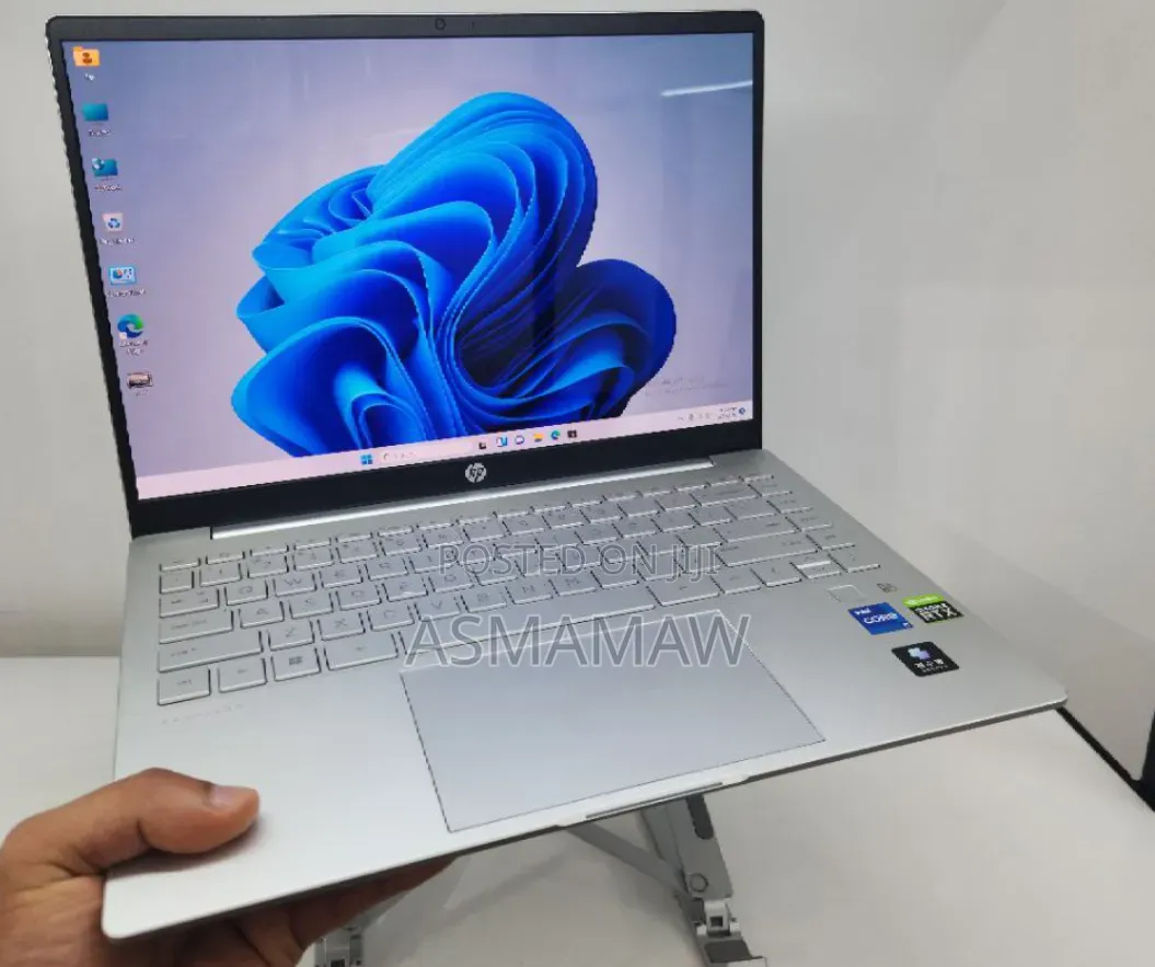 New Laptop HP Pavilion 15 16GB Intel Core i7 SSD 512GB