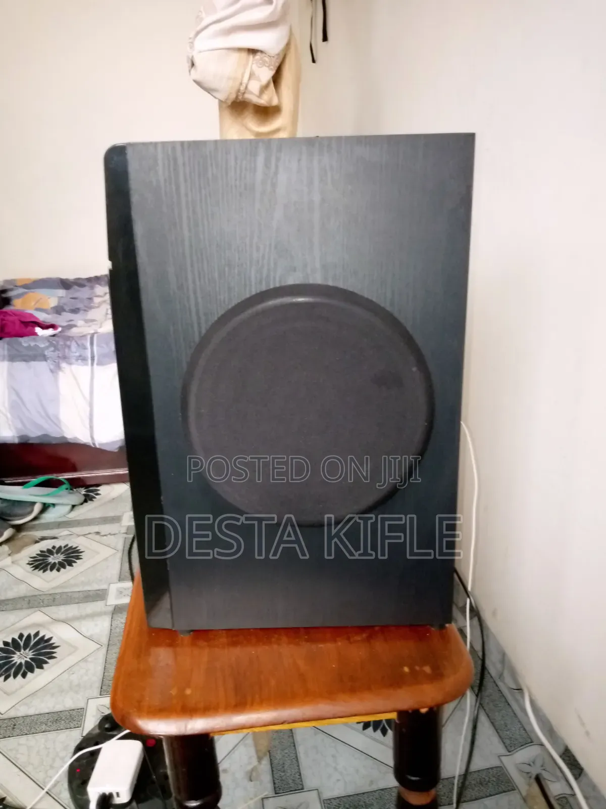 Gpass With Six Speaker
