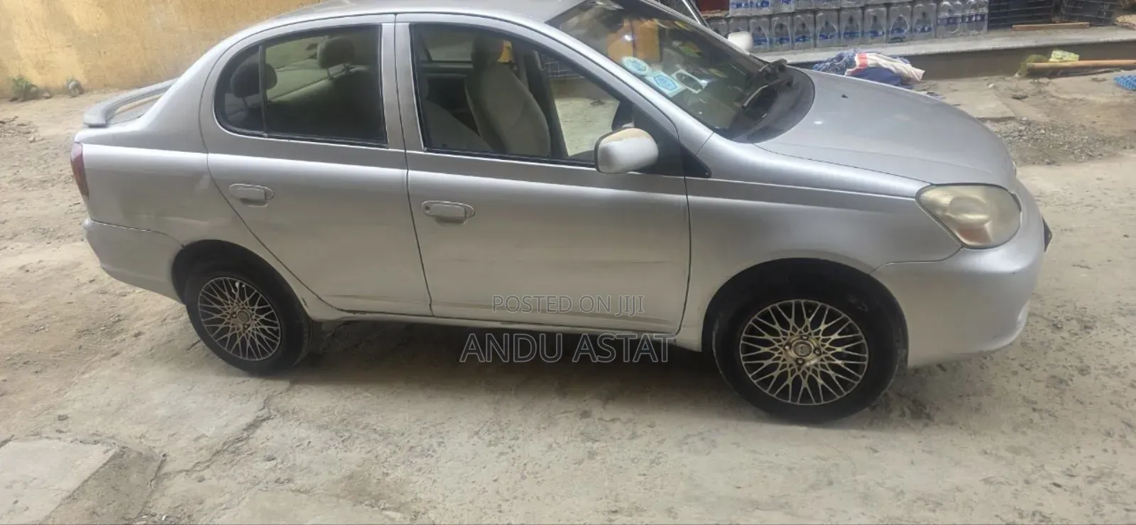 Toyota Platz 1.0 FWD 2005 Silver