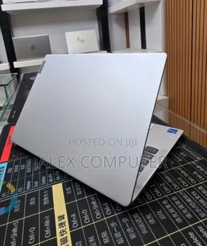 New Laptop Lenovo 16GB Intel Core i7 SSD 512GB