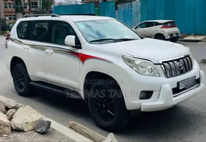 Toyota Land Cruiser 2012