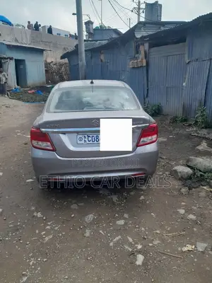 Suzuki Dzire 2023 Silver