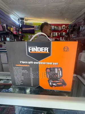 Finder 21 PCS Tool Box