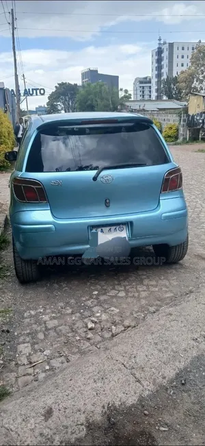 Toyota Vitz 2003 Blue