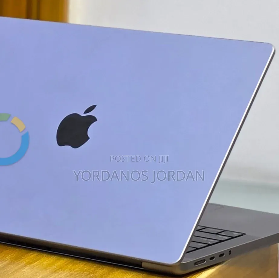 New Laptop Apple MacBook Pro 2021 M1 32GB Apple M1 Pro SSD 512GB