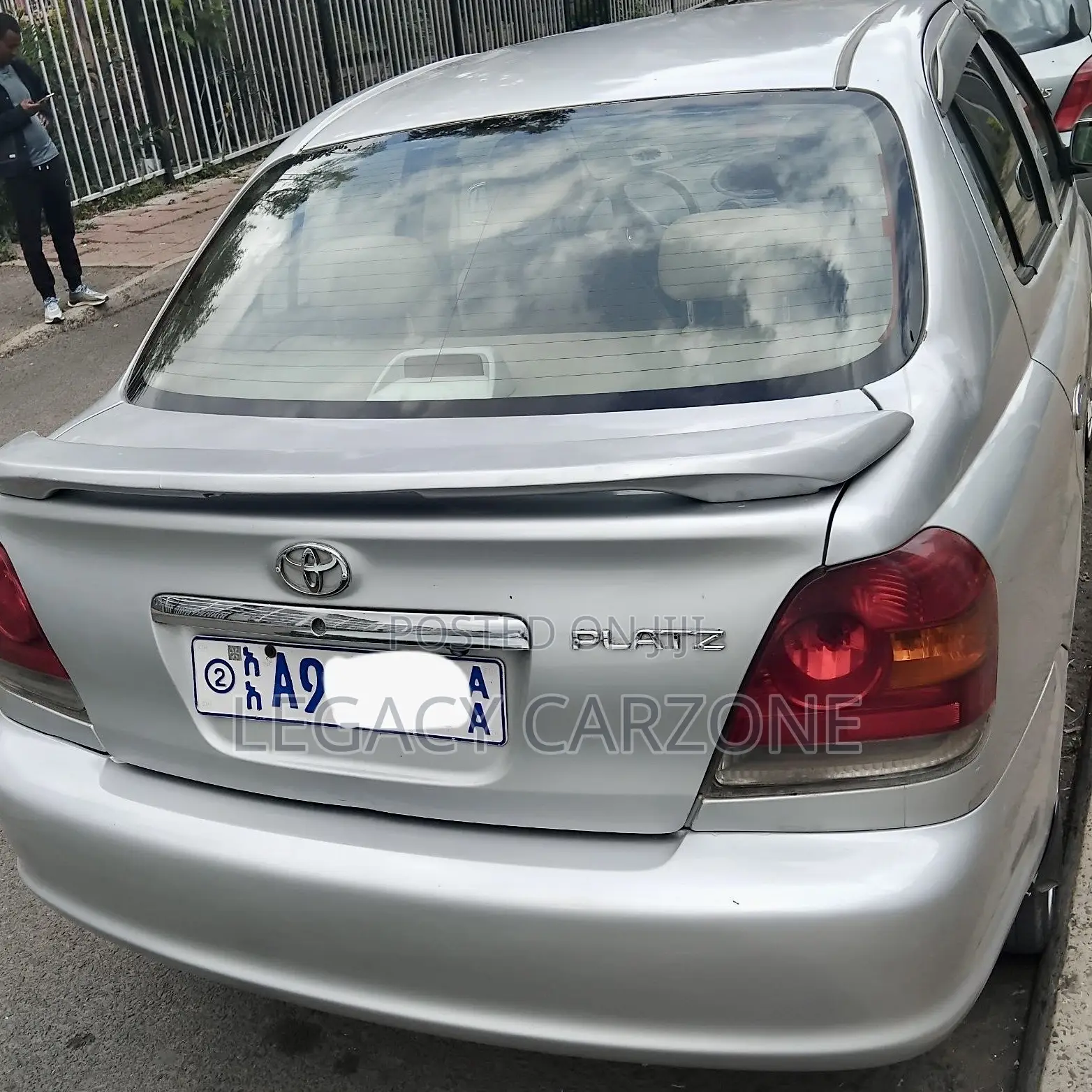 Toyota Platz 2005 Silver