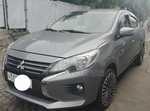 Mitsubishi Attrage 2022 Gray