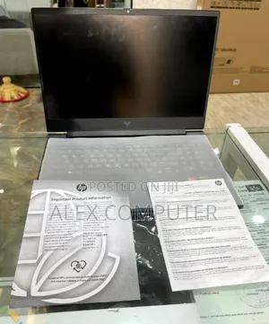 New Laptop HP Victus 16 16GB AMD Ryzen 7 SSD 1T