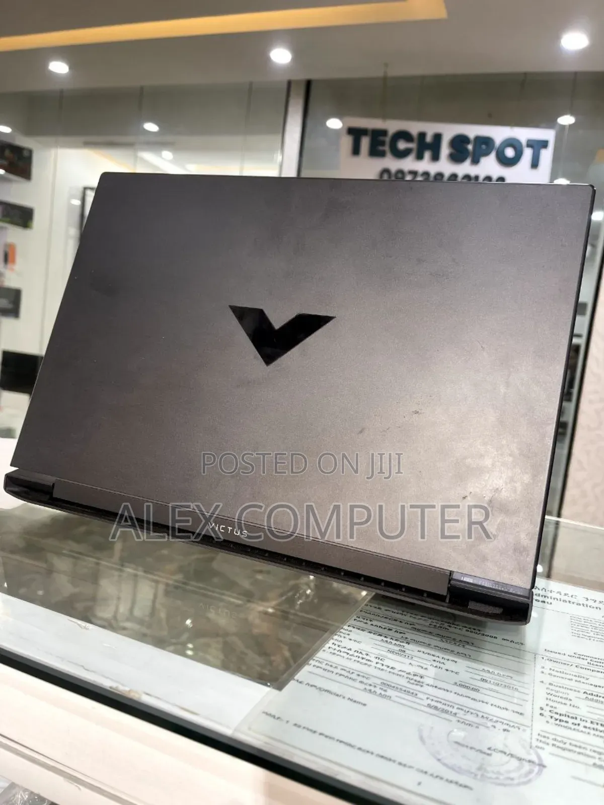New Laptop HP Victus 16 16GB AMD Ryzen 7 SSD 1T