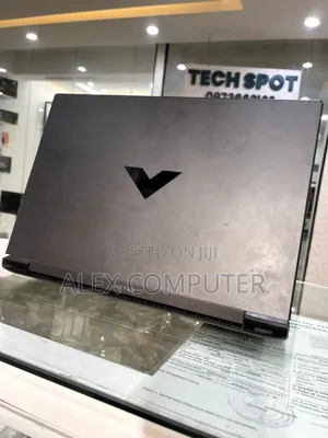 New Laptop HP Victus 16 16GB AMD Ryzen 7 SSD 1T