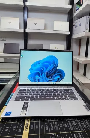 New Laptop Lenovo Ideapad 3 16GB Intel Core i7 SSD 512GB