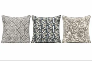 : Premium 50×50 Cm Pillow Covers – Soft Elegant
