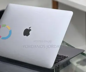New Laptop Apple MacBook Air 2020 M1 8GB Apple M1 SSD 256GB
