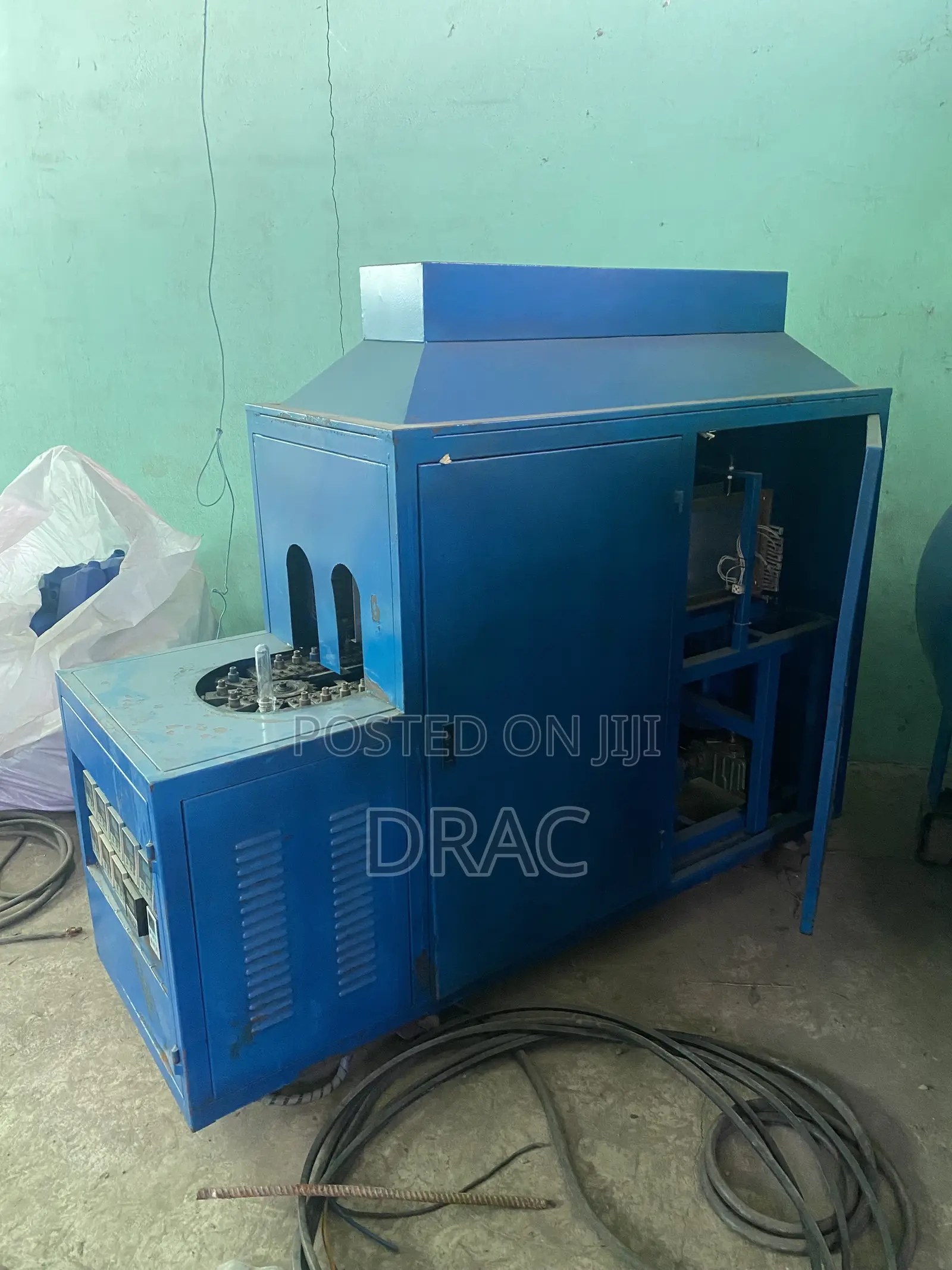 Blowing Machine