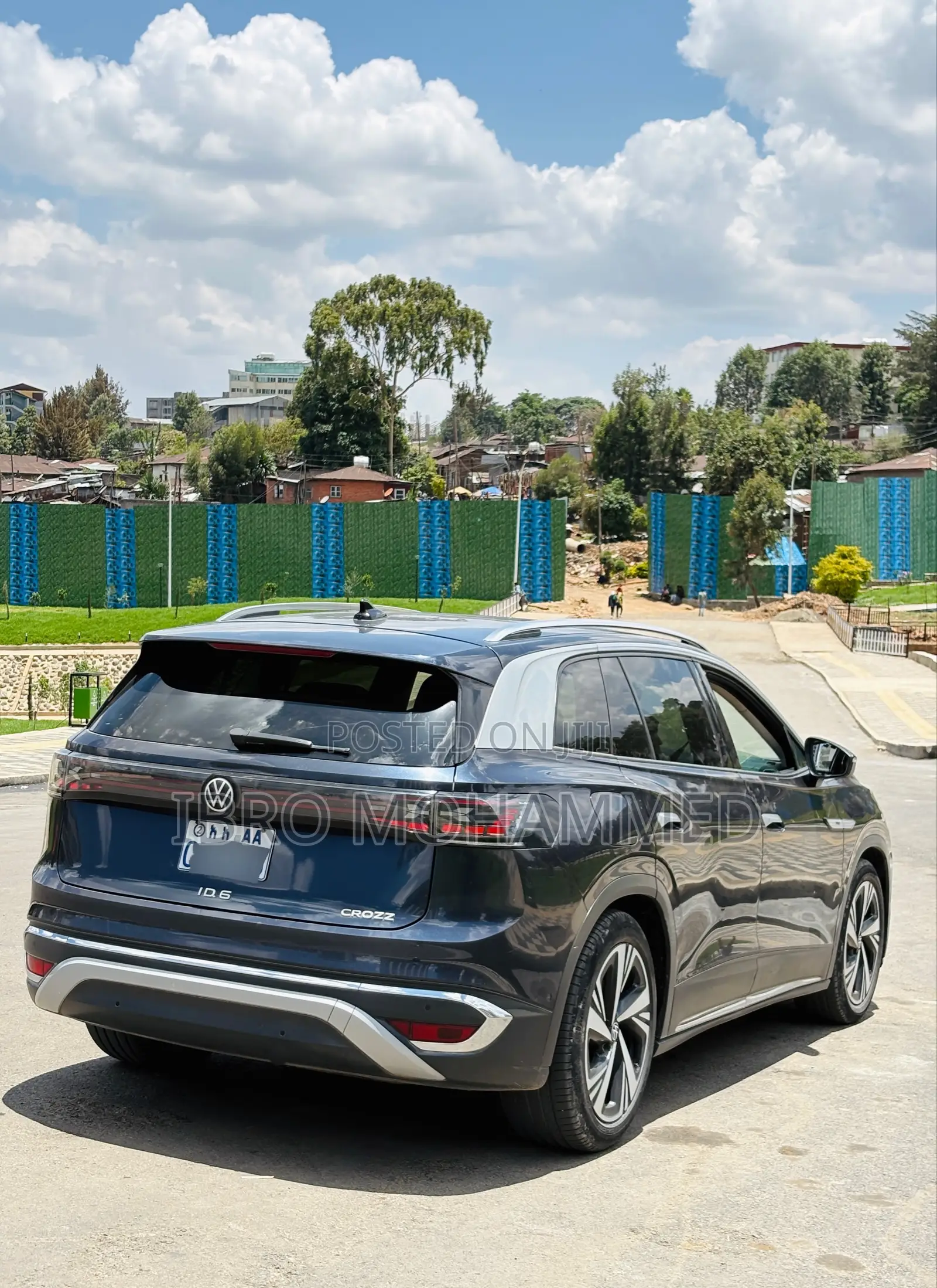 Volkswagen ID.6 2023 Blue