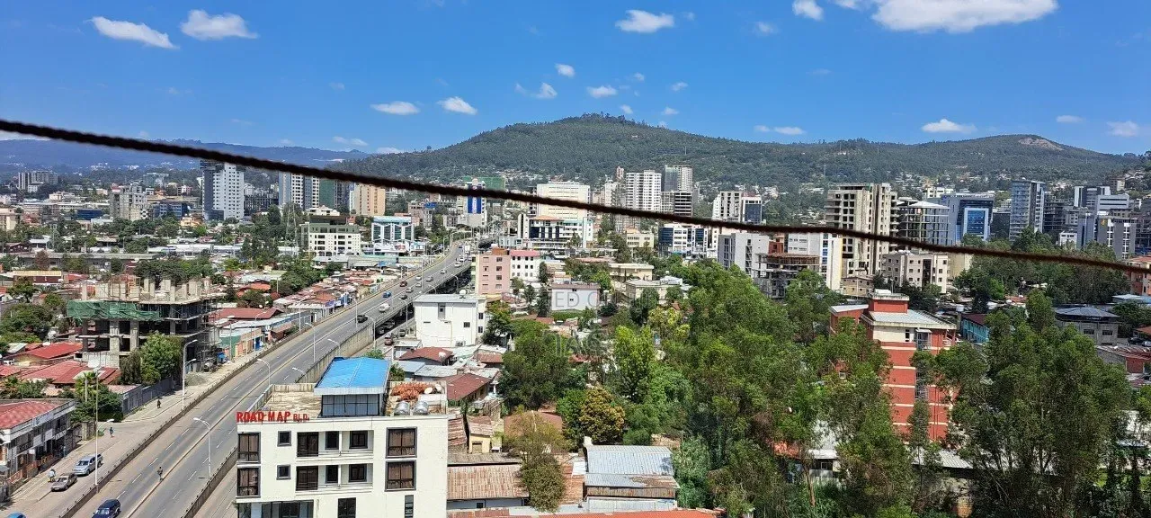 2bdrm Apartment in 𝗠𝗲𝗴𝗲𝗻𝗮𝗴𝗻𝗮 :𝟮𝟰 𝗟𝗲𝗺, Bole for sale