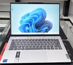 New Laptop Lenovo Ideapad 3 16GB Intel Core i5 SSD 512GB