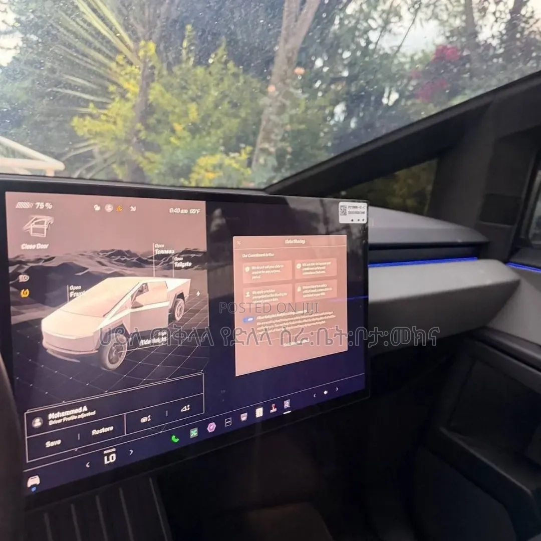 New Tesla Cybertruck Cyberbeast AWD 2025 Gray