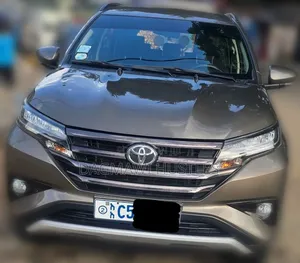 Toyota Rush 2023 Gray