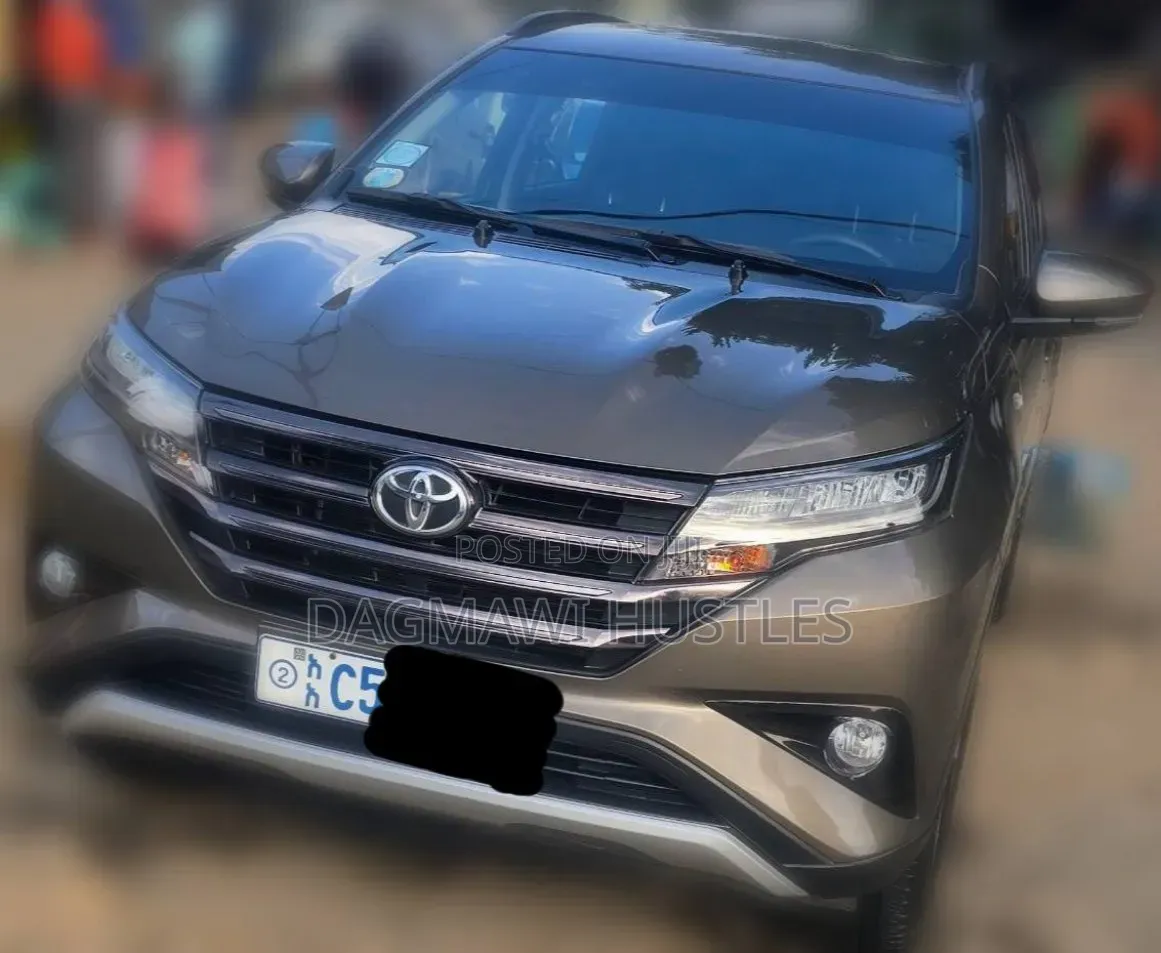 Toyota Rush 2023 Gray