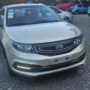 Geely Emgrand EC7 2017 Gold