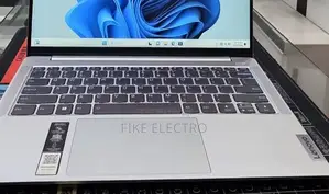 New Laptop Lenovo IdeaPad S12 16GB Intel Core i7 SSD 512GB
