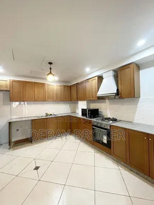 Furnished 6bdrm Farm House in Ayat, Yeka for sale