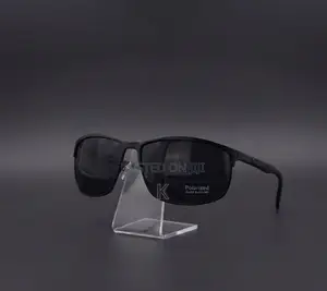 Radiant Black Polarized Rectangle Sunglasse
