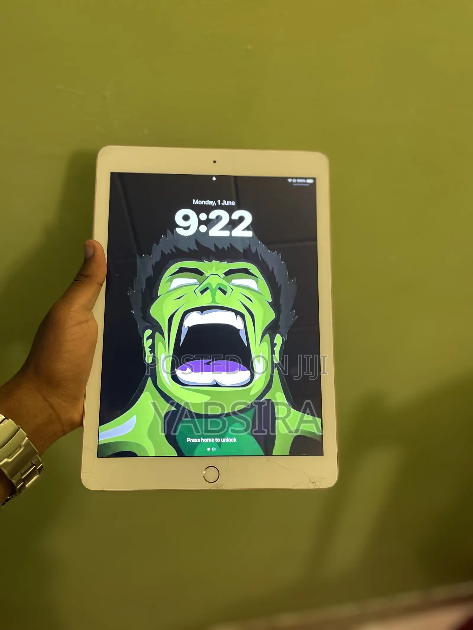 Apple iPad Pro 13 (2025) 128 GB Silver