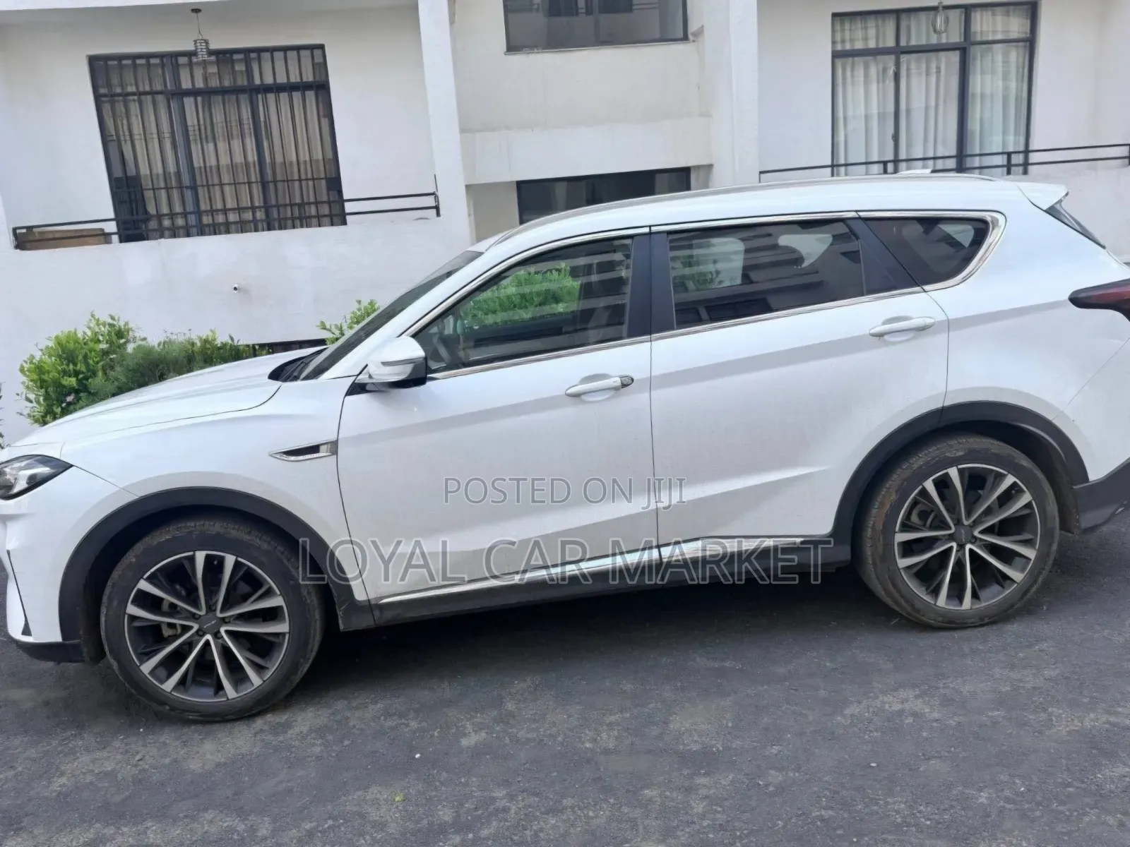 Jetour X70 Plus 2022 White