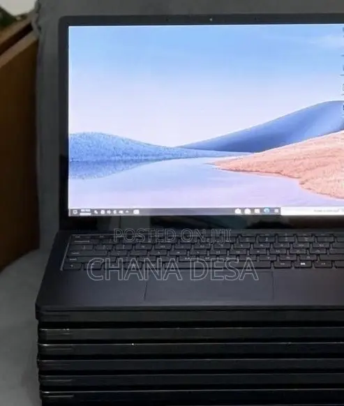 New Laptop Microsoft Surface Laptop 4 16GB Intel Core i7 SSD 512GB