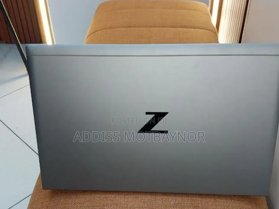 New Laptop HP ZBook Studio G3 16GB Intel Core i7 SSD 512GB