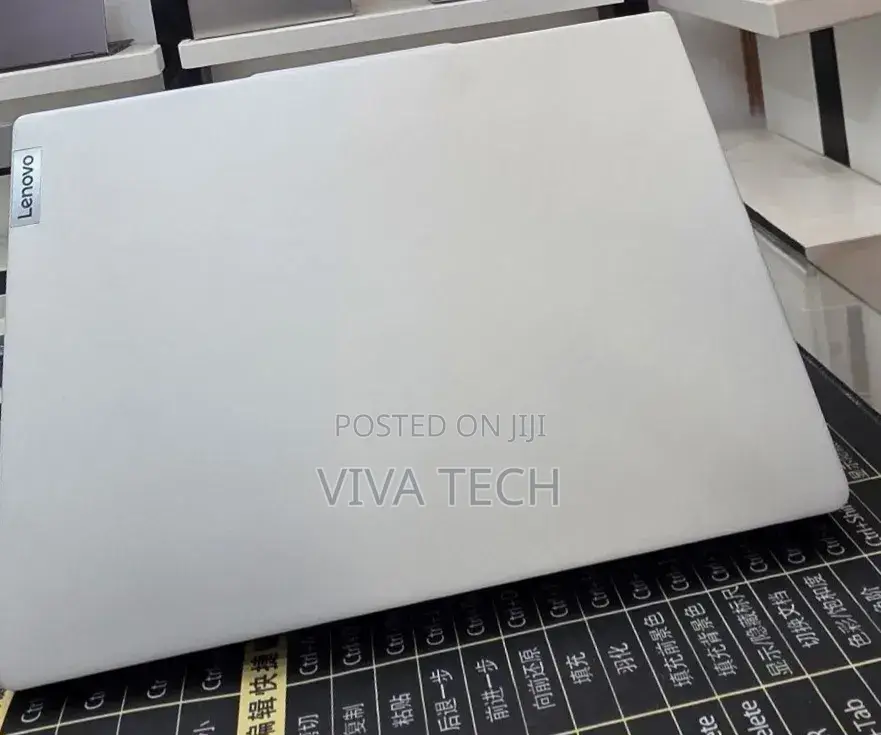 New Laptop Lenovo Ideapad 3 16GB Intel Core i7 SSD 512GB